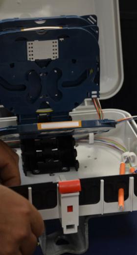 Formation Technicien Fibre Optique FTTX Toulouse ou sur toute la France métropolitaine-Formation Monteur de lignes aéro souterraines Toulouse ou sur toute la France métropolitaine