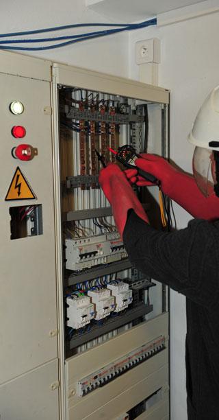 Formation Habilitation électrique B2V - BR Toulouse, Montpellier-Formation habilitation électrique du Chargé de travaux électriques avec ou sans voisinage et du Personnel chargé d'interventions BT générale Toulouse, Montpellier